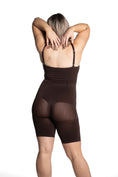Load image into Gallery viewer, Lift Body Medium Shorts
